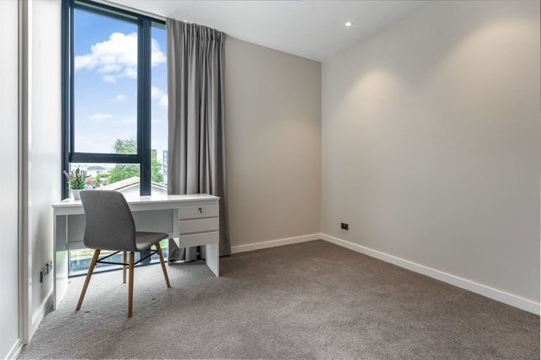 Photo of property in 102/28 Killarney Street, Takapuna, Auckland, 0622