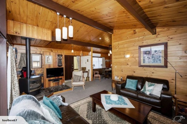 Photo of property in 28 Meachen Terrace, Waiuku, 2123