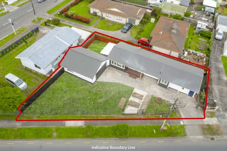 Photo of property in 1/2 Hunua Road, Papakura, 2110