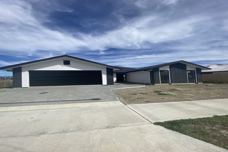 Photo of property in 38 Oakdale Grove, Richmond, 7020