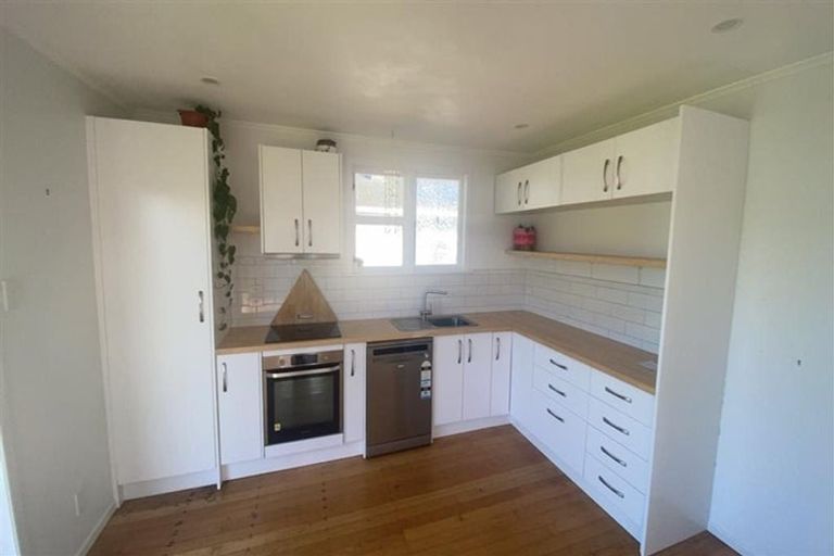 Photo of property in 15 Meadow Park Crescent, Tikipunga, Whangarei, 0112