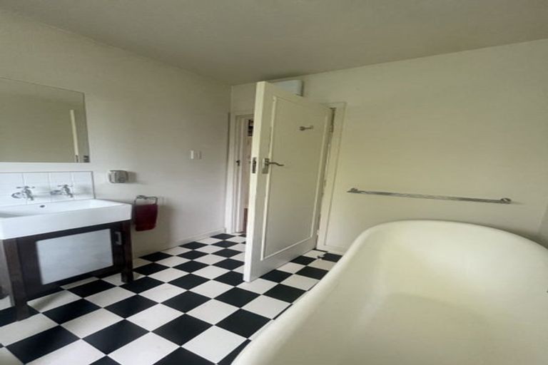 Photo of property in 6 Bellvue Avenue, Papanui, Christchurch, 8053