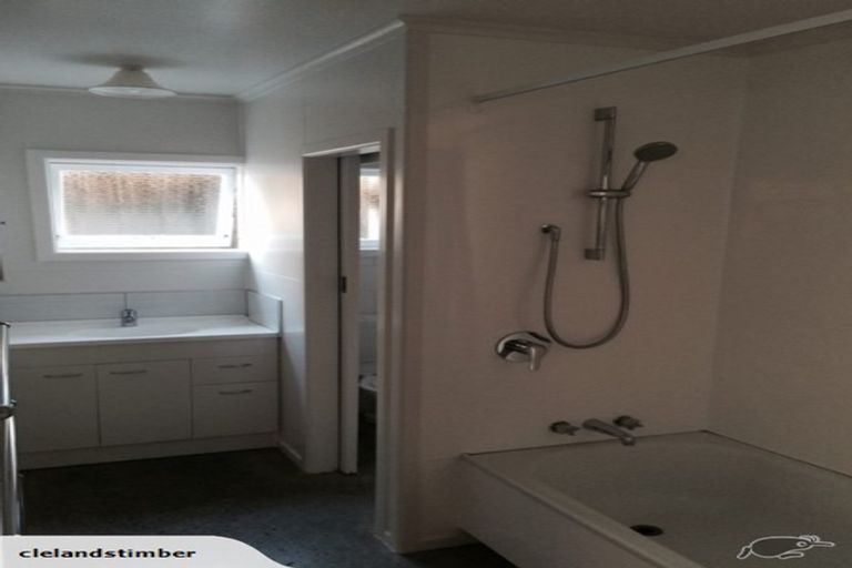 Photo of property in 23a/3 Hamblyn Street, Strandon, New Plymouth, 4312