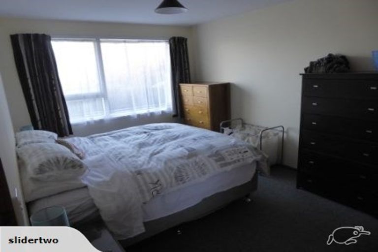 Photo of property in 9a Jade Place, Parklands, Christchurch, 8083
