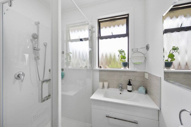 Photo of property in 405a Sylvan Road, Parkvale, Hastings, 4122