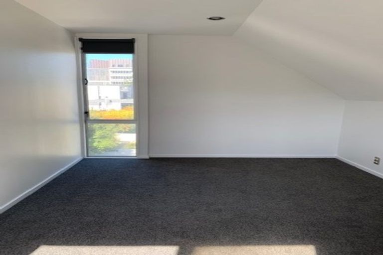 Photo of property in 44f Chester Street West, Christchurch Central, Christchurch, 8013