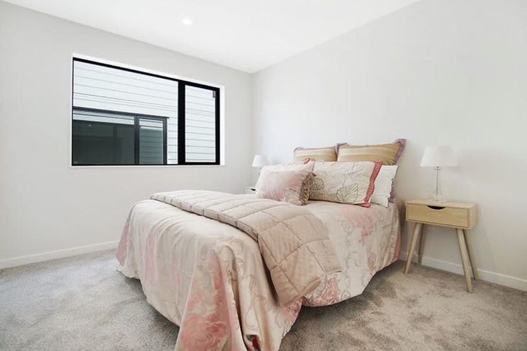 Photo of property in 14 Laquinta Place, Flat Bush, Auckland, 2019