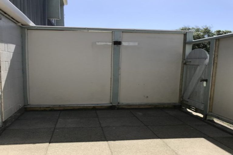 Photo of property in 11 Mckinley Crescent, Brooklyn, Wellington, 6021