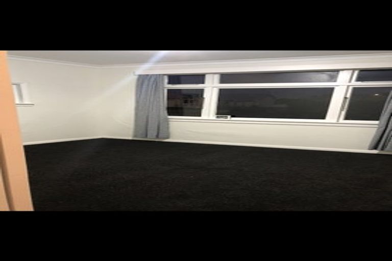 Photo of property in 61 Featherston Street, Takaro, Palmerston North, 4412