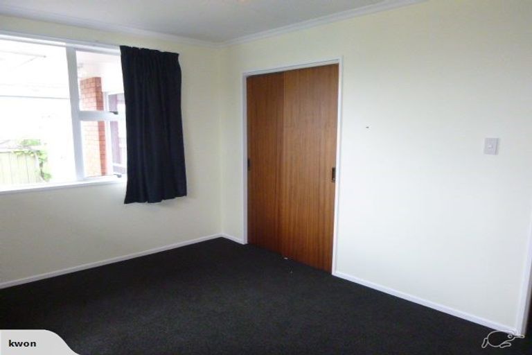 Photo of property in 12 Martin Street, Palmerston North, 4414