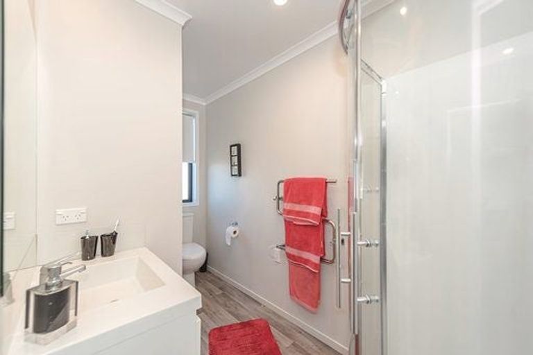 Photo of property in 142u1 Forest Lake Road, Forest Lake, Hamilton, 3200