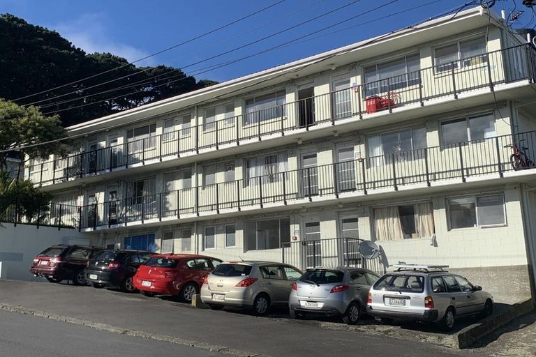Photo of property in 4u2 Derby Street, Mount Victoria, Wellington, 6011