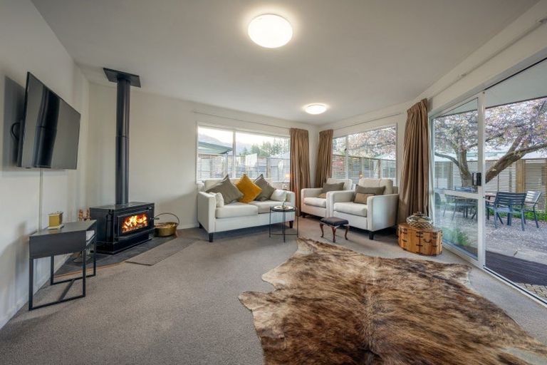 Photo of property in 9a Mill End, Wanaka, 9305