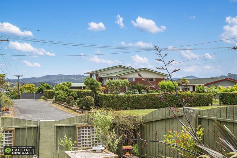 Photo of property in 17 Kokich Crescent, Onerahi, Whangarei, 0110