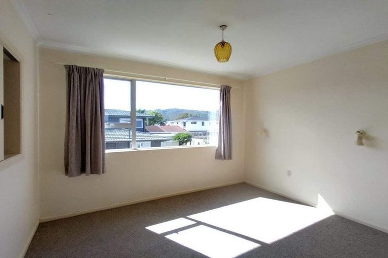 Photo of property in 1 Gordon Street, Avalon, Lower Hutt, 5011
