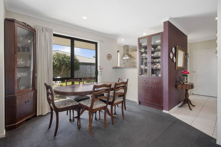 Photo of property in 18 Coleman Place, Katikati, 3129