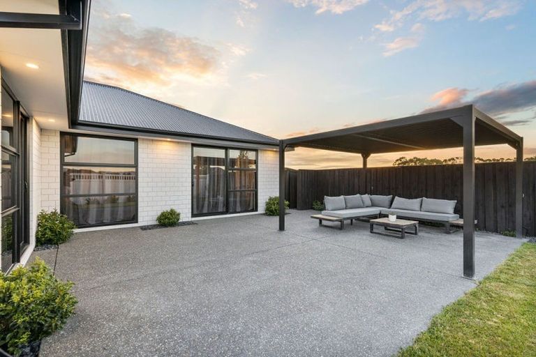 Photo of property in 147 Johns Road, Rangiora, 7400