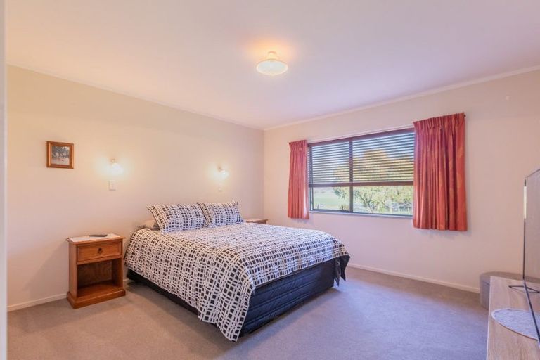 Photo of property in 203 Elsthorpe Road, Otane, 4277