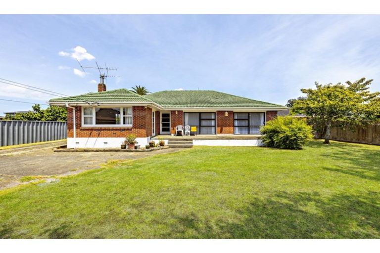 Photo of property in 43a Carruth Road, Papatoetoe, Auckland, 2025