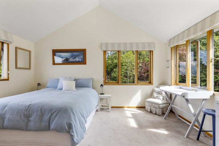 Photo of property in 21 Brunette Drive, Acacia Bay, Taupo, 3330