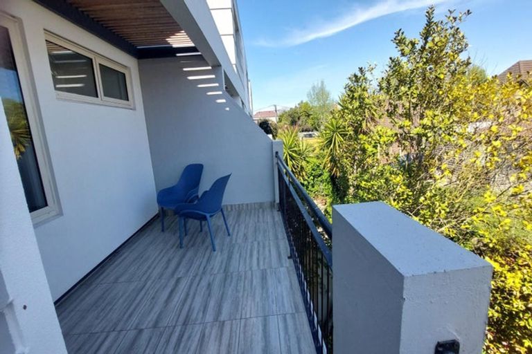 Photo of property in 4/17 Eversleigh Street, St Albans, Christchurch, 8014