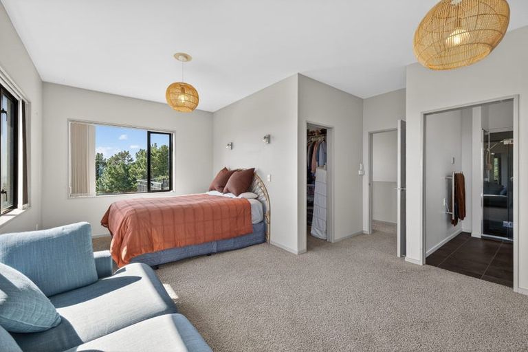 Photo of property in 16 Stoneyridge Close, Mount Pleasant, Christchurch, 8081