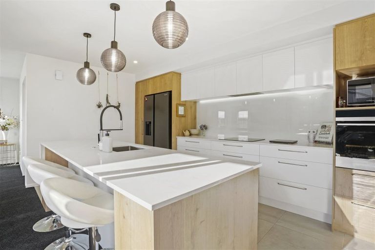 Photo of property in 21 Goldie Drive, Rangiora, 7400