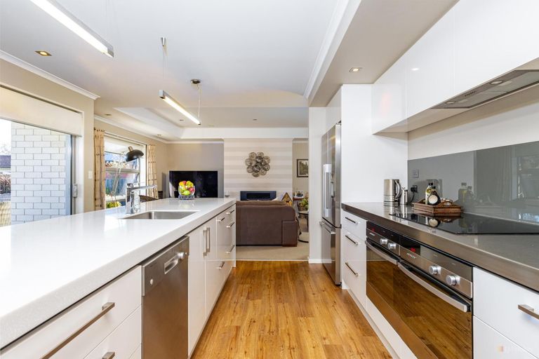 Photo of property in 24 Tancred Street, Geraldine, 7930