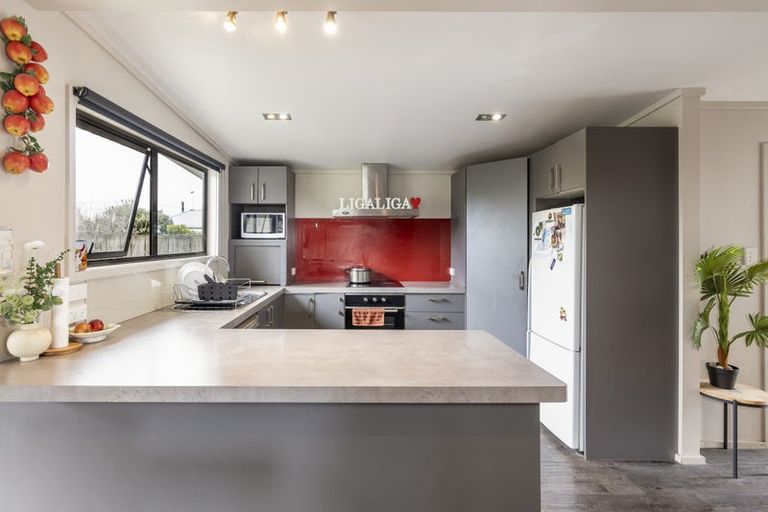 Photo of property in 2/5 Meachen Crescent, Blenheim, 7201