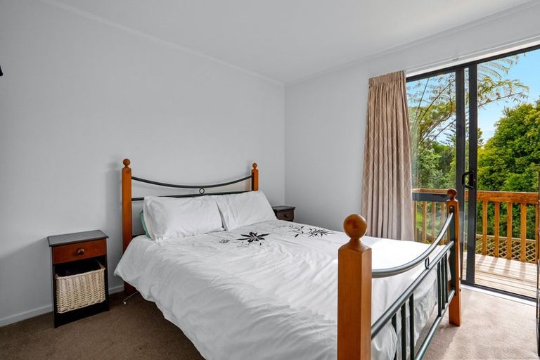 Photo of property in 5a Piripiri Crescent, Torbay, Auckland, 0630