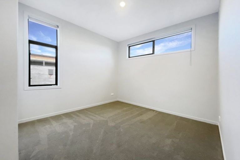 Photo of property in 2/22 Pascal Street, Palmerston North, 4410