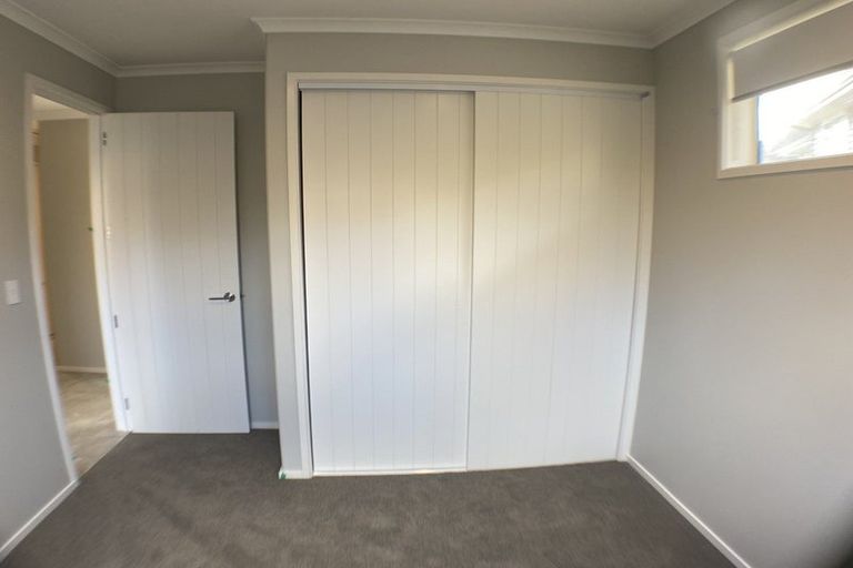 Photo of property in 35 Maraeariki Avenue, Orewa, 0931