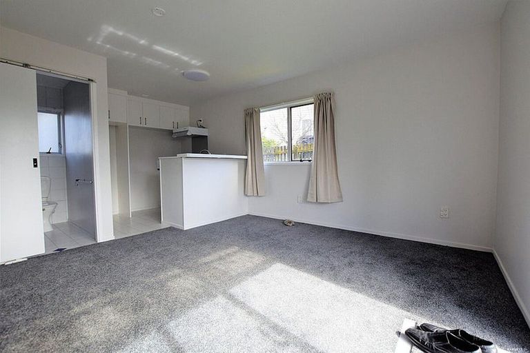 Photo of property in 36 Forest Hill Road, Henderson, Auckland, 0612
