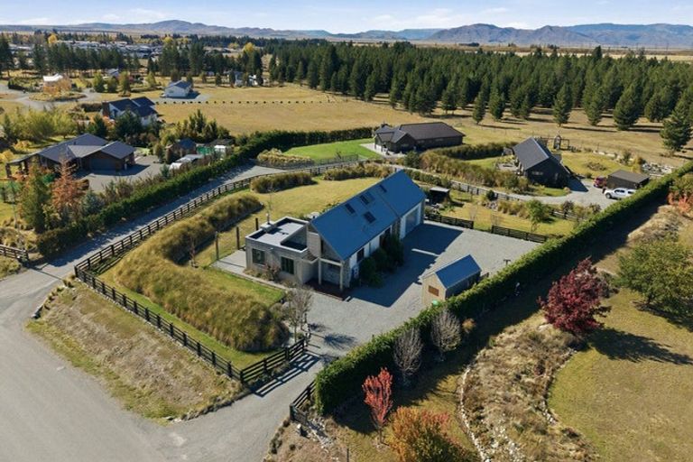 Photo of property in 31 Temple Drive, Twizel, 7901