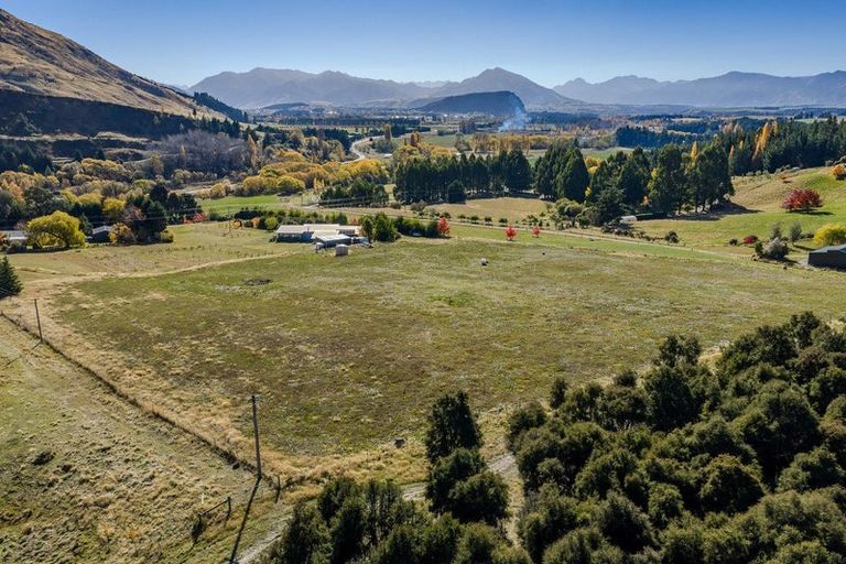Photo of property in 935 Mount Barker Road, Wanaka, 9382