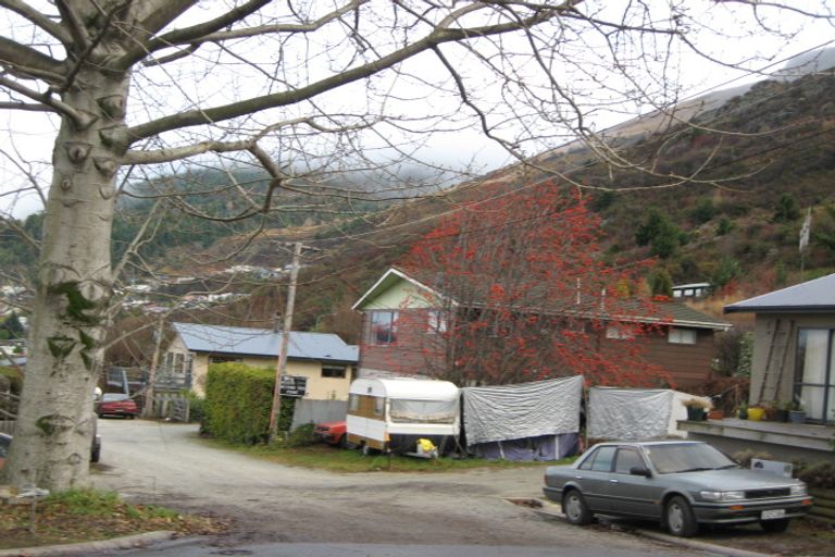 Photo of property in 4& 4b Stewart Street, Frankton, Queenstown, 9300