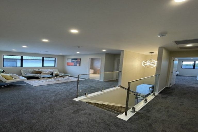 Photo of property in 34 Grand Ridge Avenue, Flat Bush, Auckland, 2019