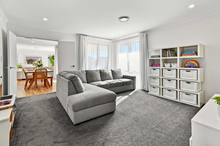 Photo of property in 29 Trevor Mcmiken Drive, Patumahoe, Pukekohe, 2679