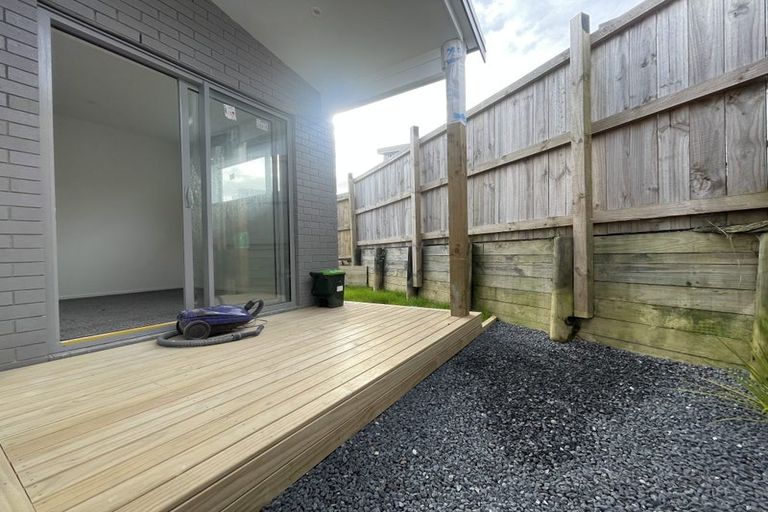 Photo of property in 3 Mata Road, Massey, Auckland, 0614