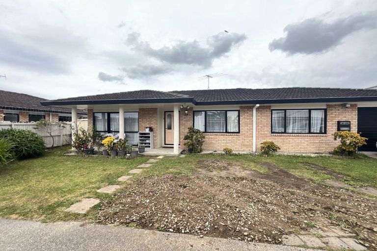 Photo of property in 2/7 Halsey Road, Manurewa, Auckland, 2102