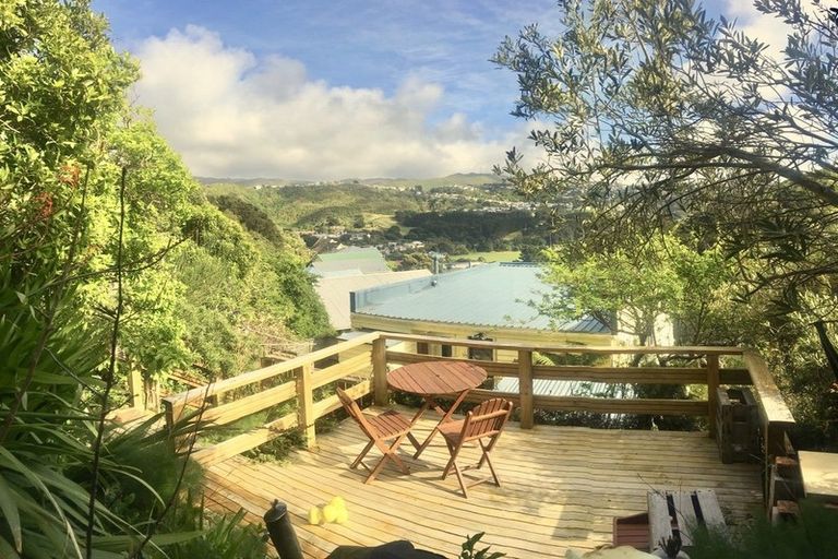 Photo of property in 40 Jackson Street, Island Bay, Wellington, 6023