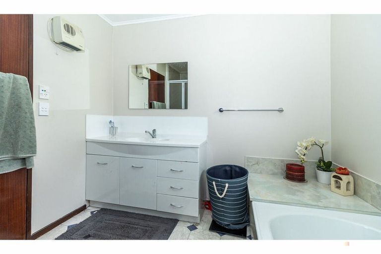 Photo of property in 18 Darby Street, Geraldine, 7930