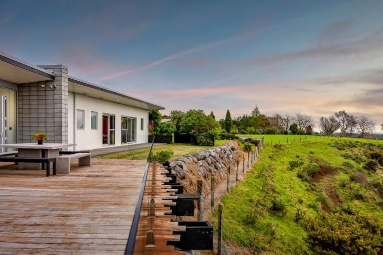 Photo of property in 11 Wilson Road, Urenui, 4375