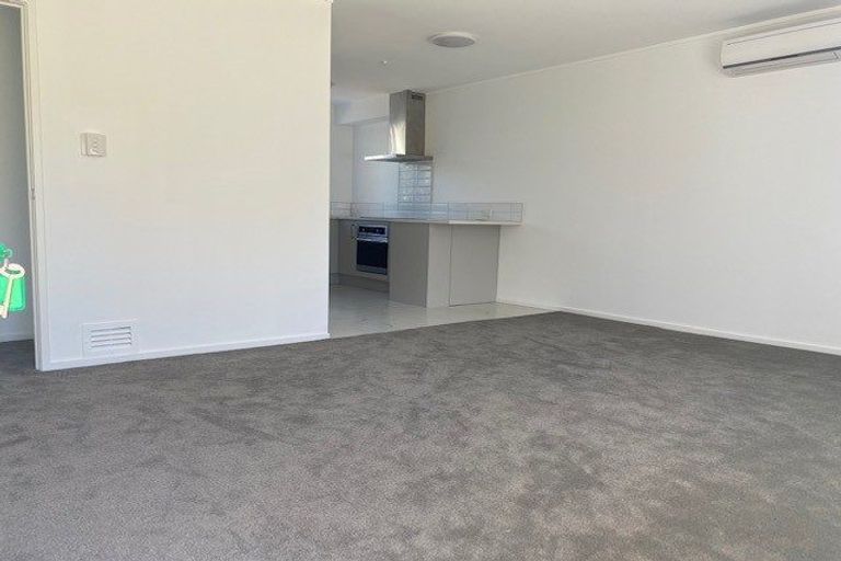 Photo of property in 40 Richards Avenue, Forrest Hill, Auckland, 0620