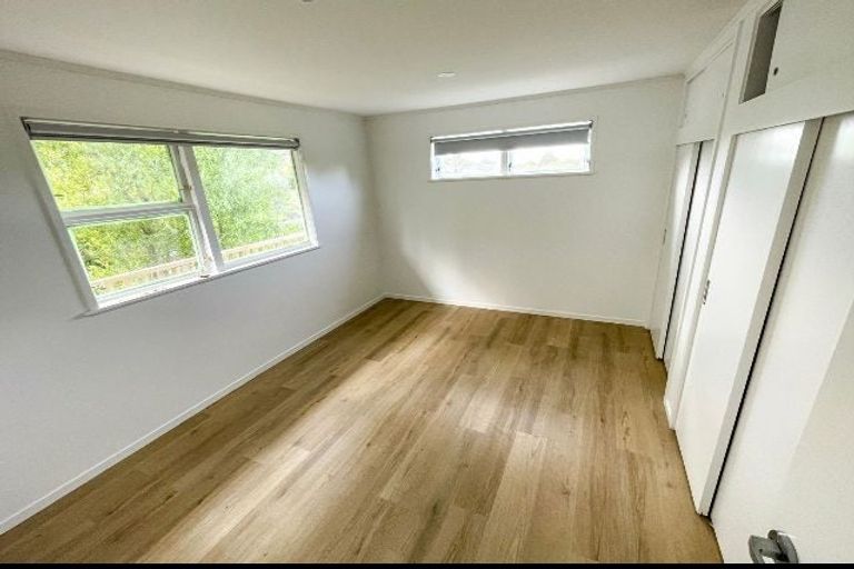 Photo of property in 17 Lemnos Place, Titirangi, Auckland, 0604