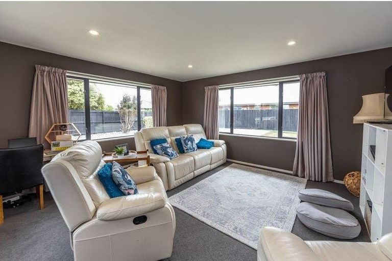 Photo of property in 11 Cressida Close, Rolleston, 7614