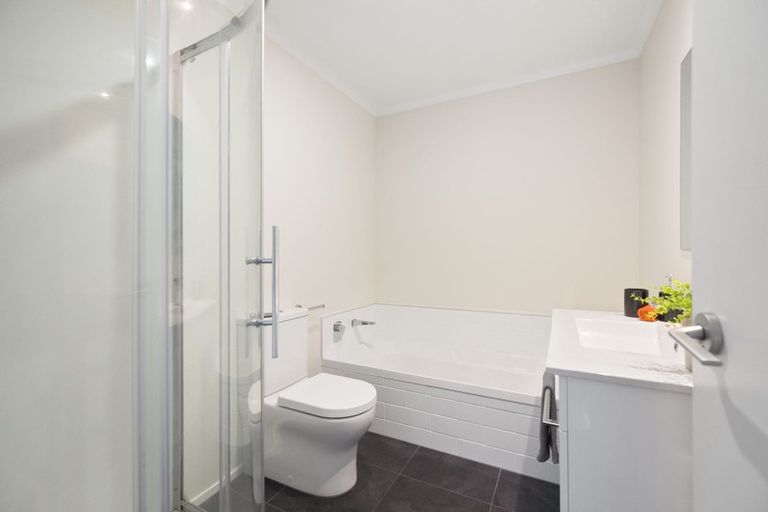 Photo of property in 16 Anna Jean Crescent, Flagstaff, Hamilton, 3210