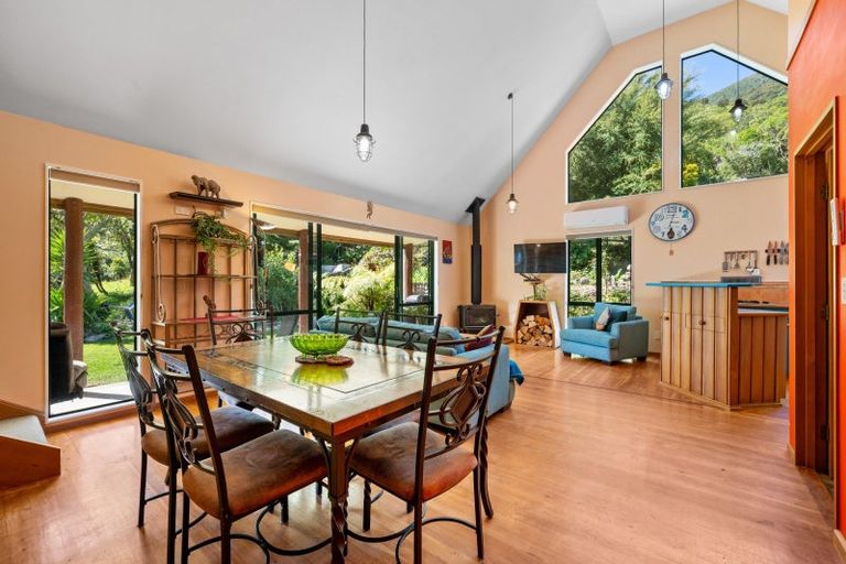 Photo of property in 243 Boons Valley Road, Waikawa, Picton, 7220