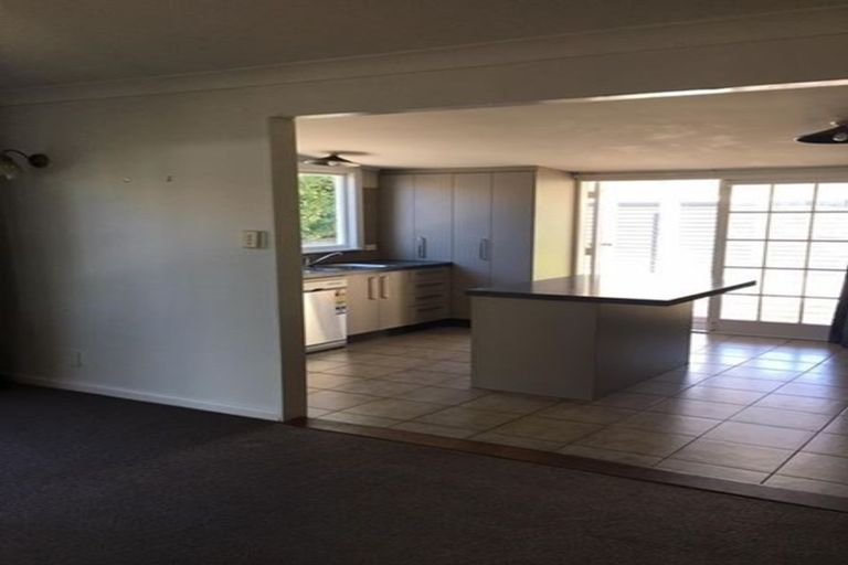 Photo of property in 702 Avenue Road West, Saint Leonards, Hastings, 4120