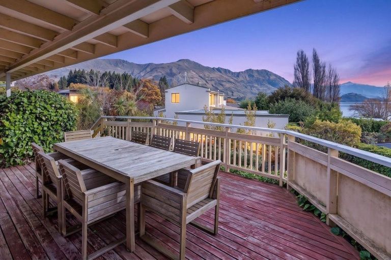 Photo of property in 35a Aubrey Road, Wanaka, 9305